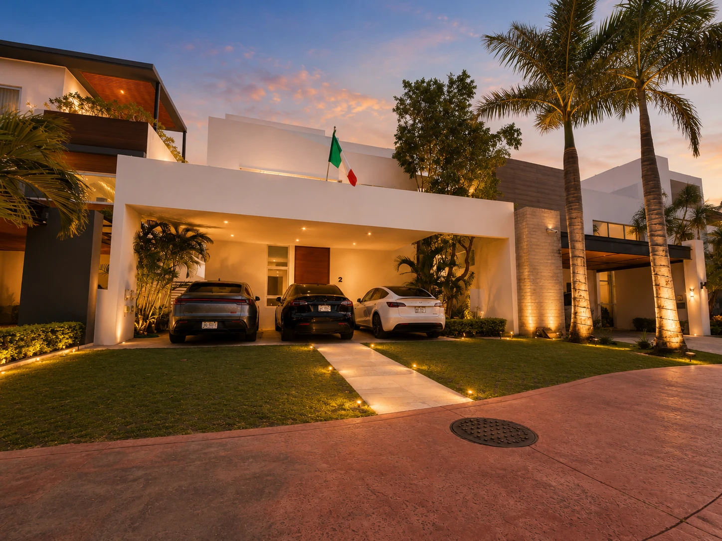 Fachada · Noche